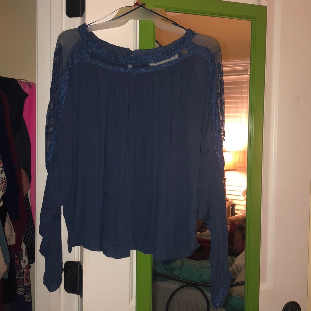 blue blouse